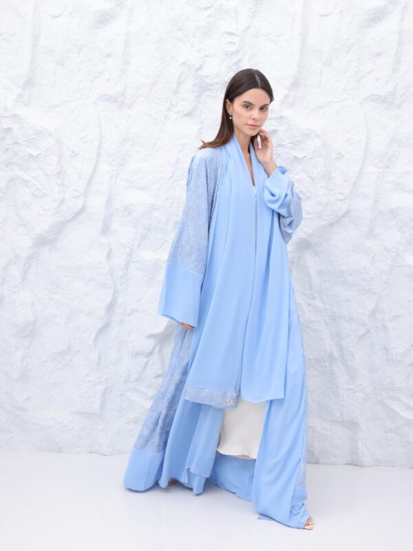 Éminence Bleu Royale